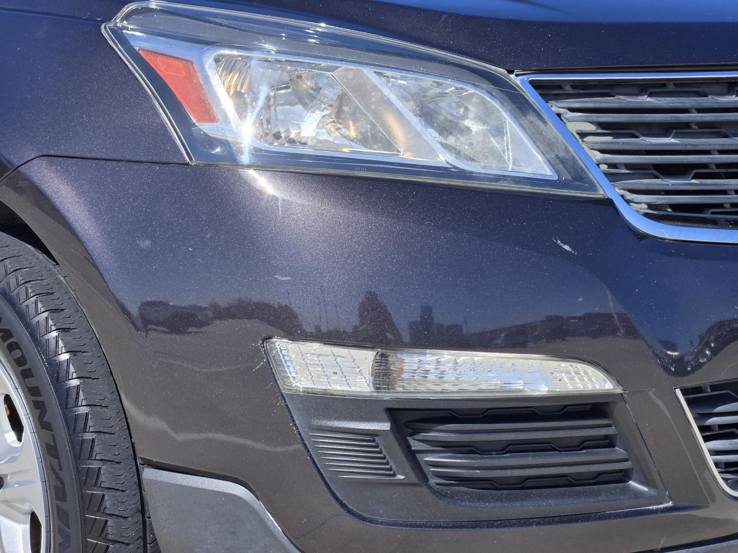 Used 2015 Chevrolet Traverse LS image 9