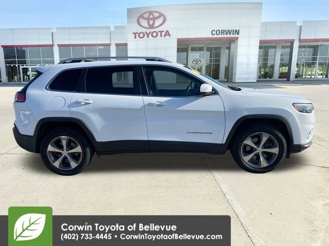 Used 2019 Jeep Cherokee Limited AWD/4WD image 6