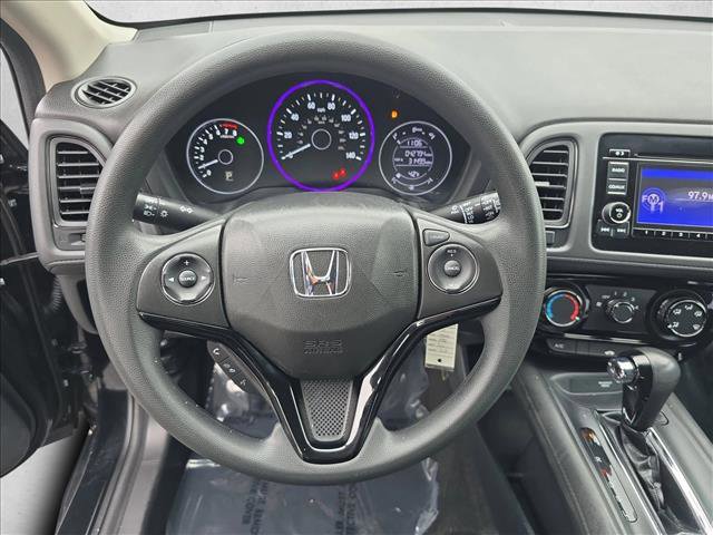 Used 2018 Honda HR-V LX image 17