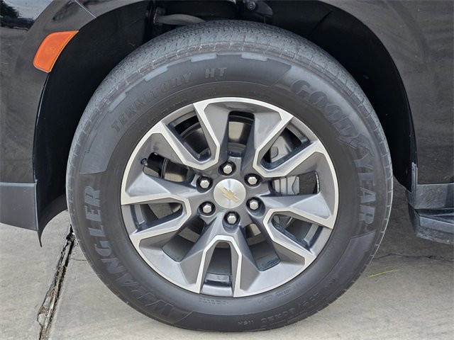 Used 2021 Chevrolet Tahoe LT w/ LT Signature Package image 10