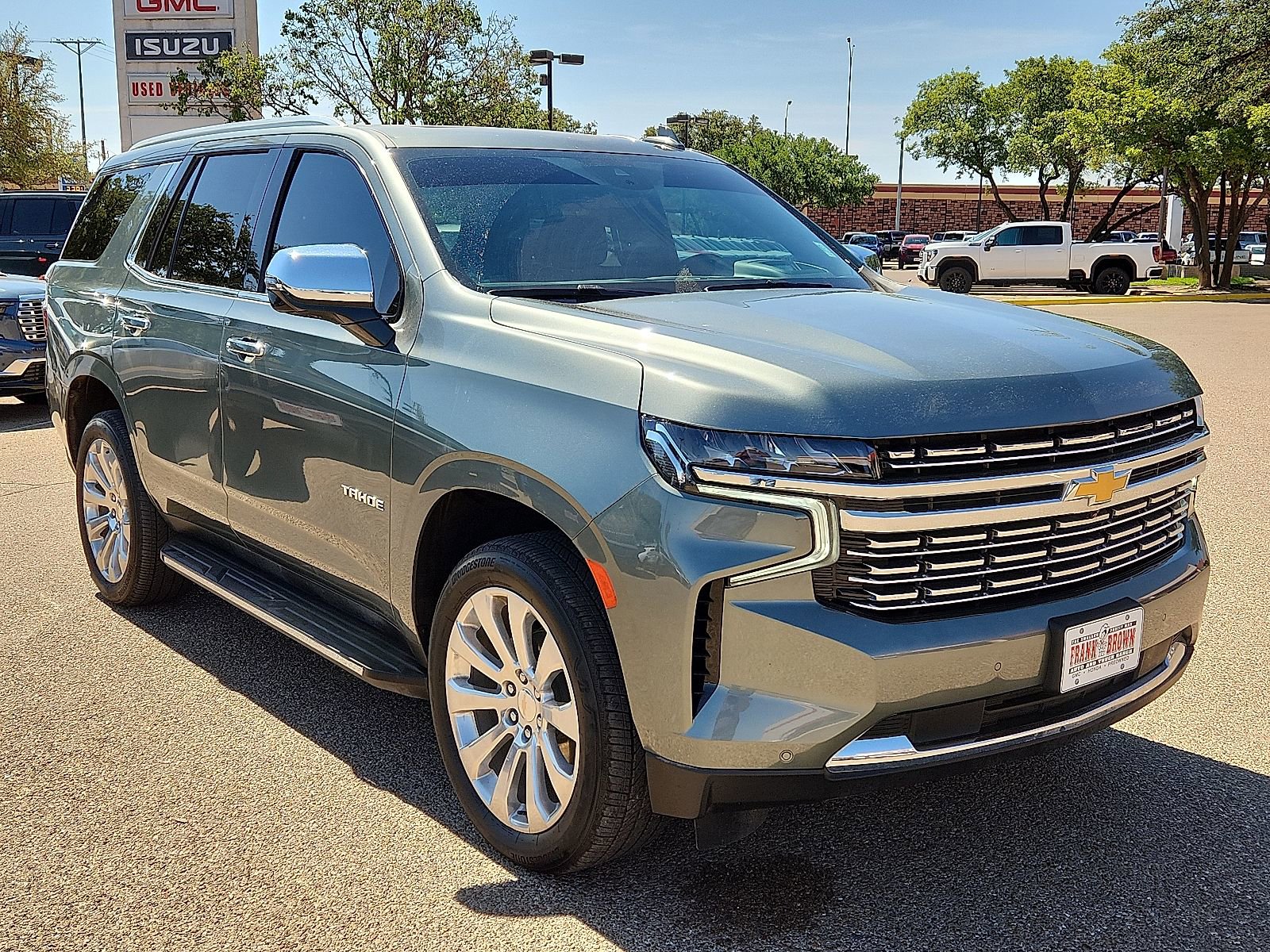 Used 2023 Chevrolet Tahoe Premier w/ Premium Package 2 AWD/4WD image 6