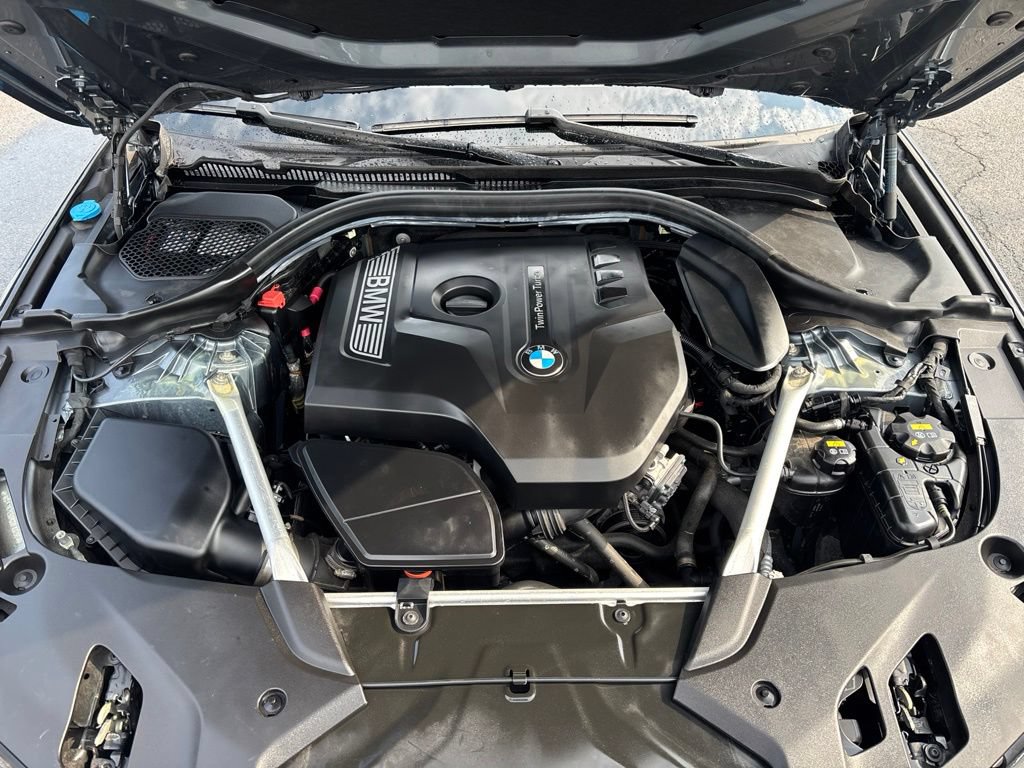Used 2019 BMW 530i xDrive w/ Convenience Package AWD/4WD image 11