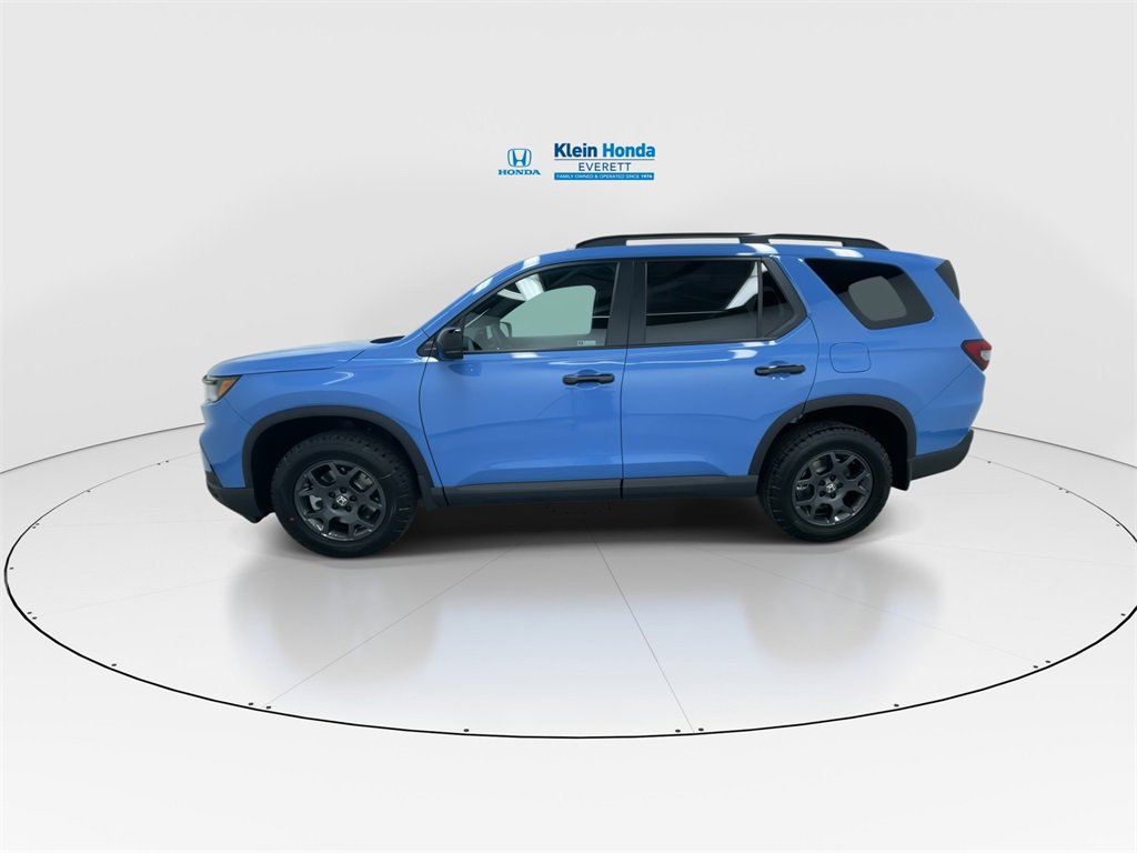 New 2025 Honda Pilot TrailSport image 7