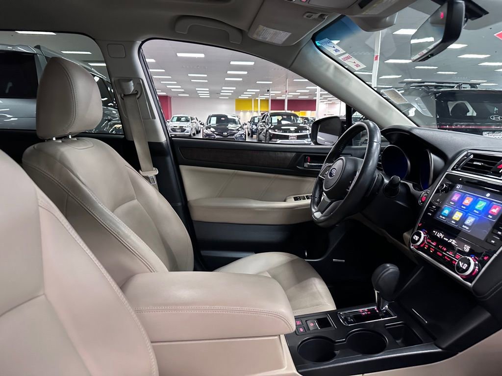 Used 2018 Subaru Outback 3.6R Limited image 31