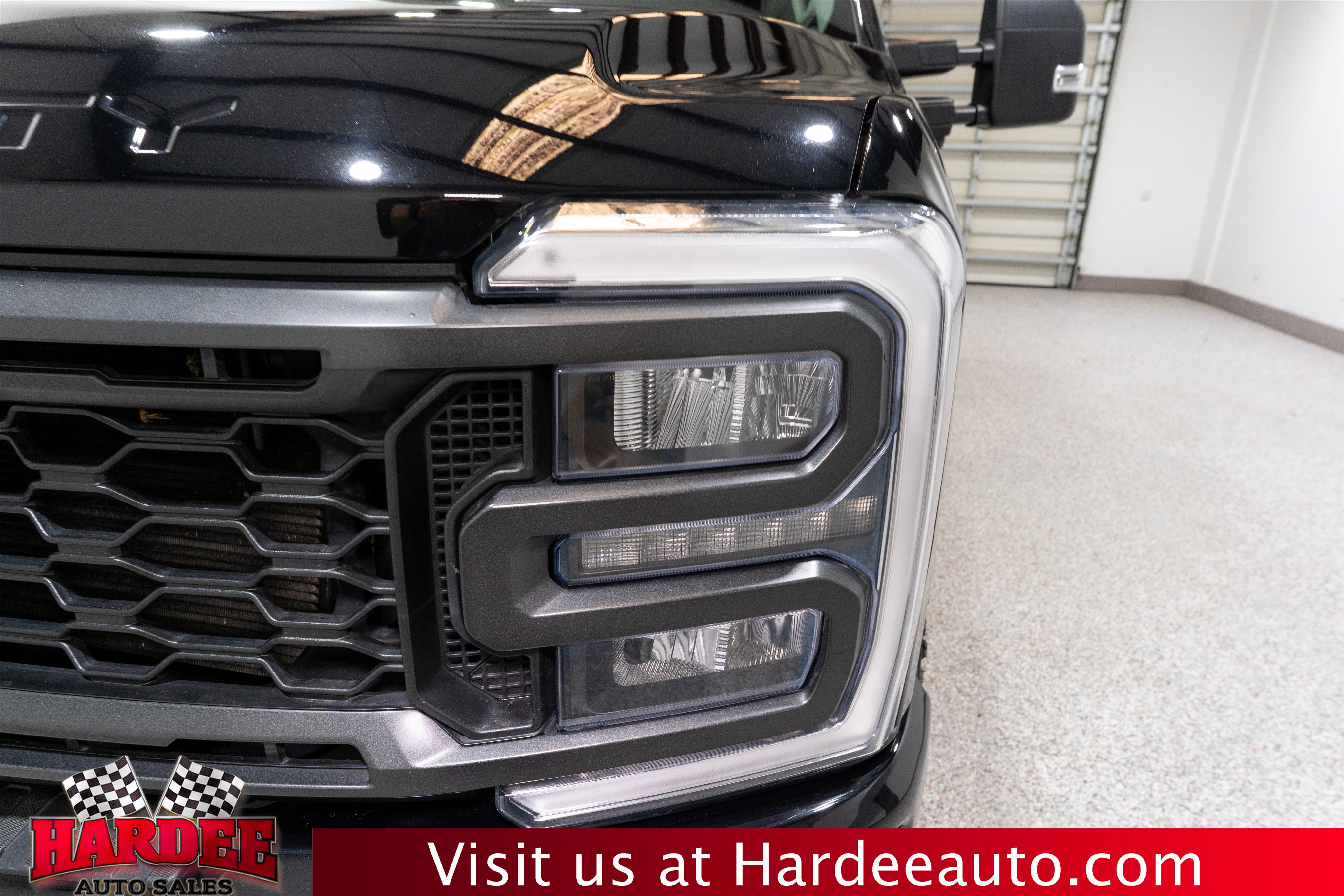 Used 2023 Ford F250 XL w/ STX Appearance Package image 8