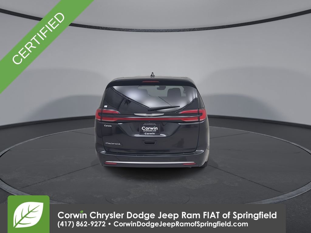 Certified 2023 Chrysler Pacifica Touring-L image 14
