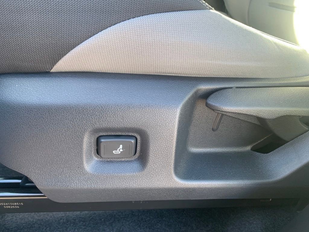 New 2025 Toyota Tacoma TRD Off-Road image 14