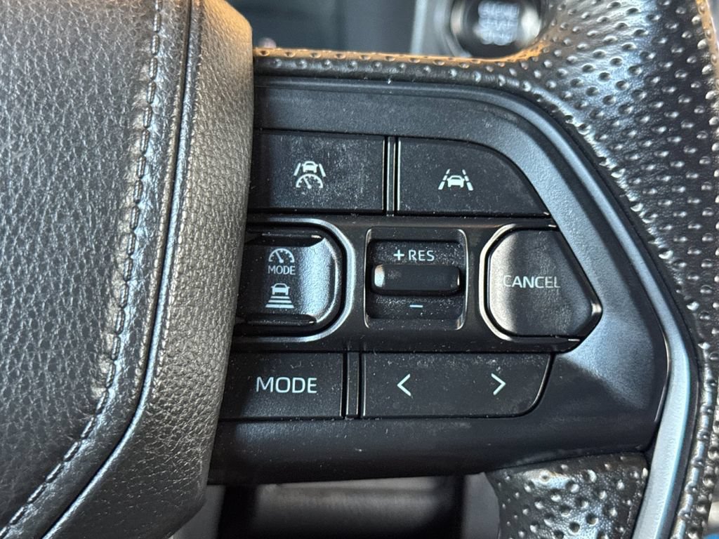Used 2024 Toyota Tacoma SR5 AWD/4WD image 30