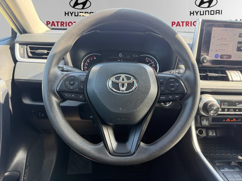 Used 2024 Toyota RAV4 XLE FWD image 12