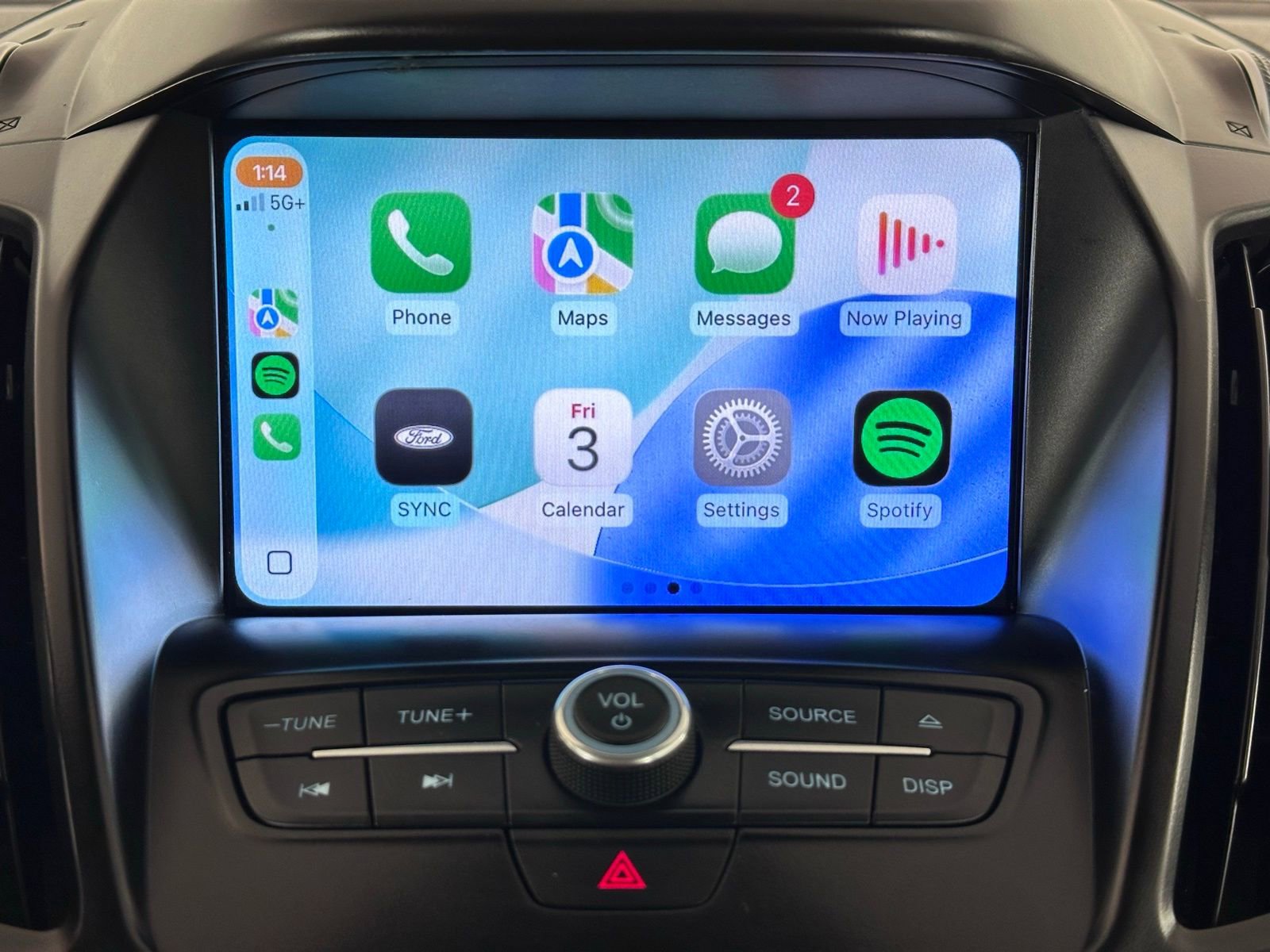 Used 2018 Ford Escape SEL image 3