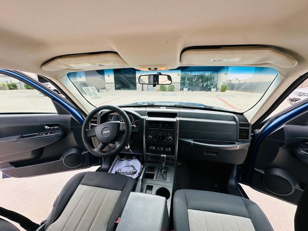 Used 2010 Jeep Liberty Sport image 20