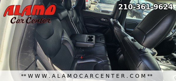 Used 2019 Jeep Cherokee Latitude Plus FWD image 21