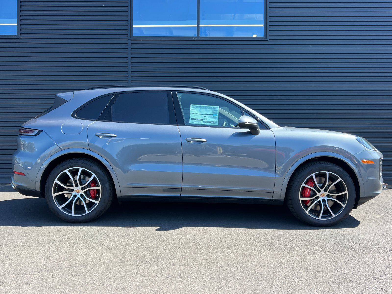 New 2026 Porsche Cayenne S AWD/4WD image 9
