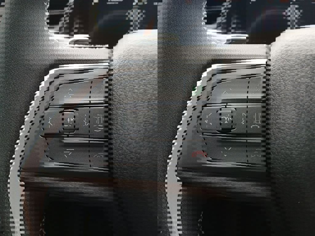 New 2026 Jeep Grand Cherokee Limited image 12