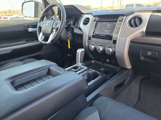 Used 2018 Toyota Tundra SR5 w/ SR5 Upgrade Package RWD image 16
