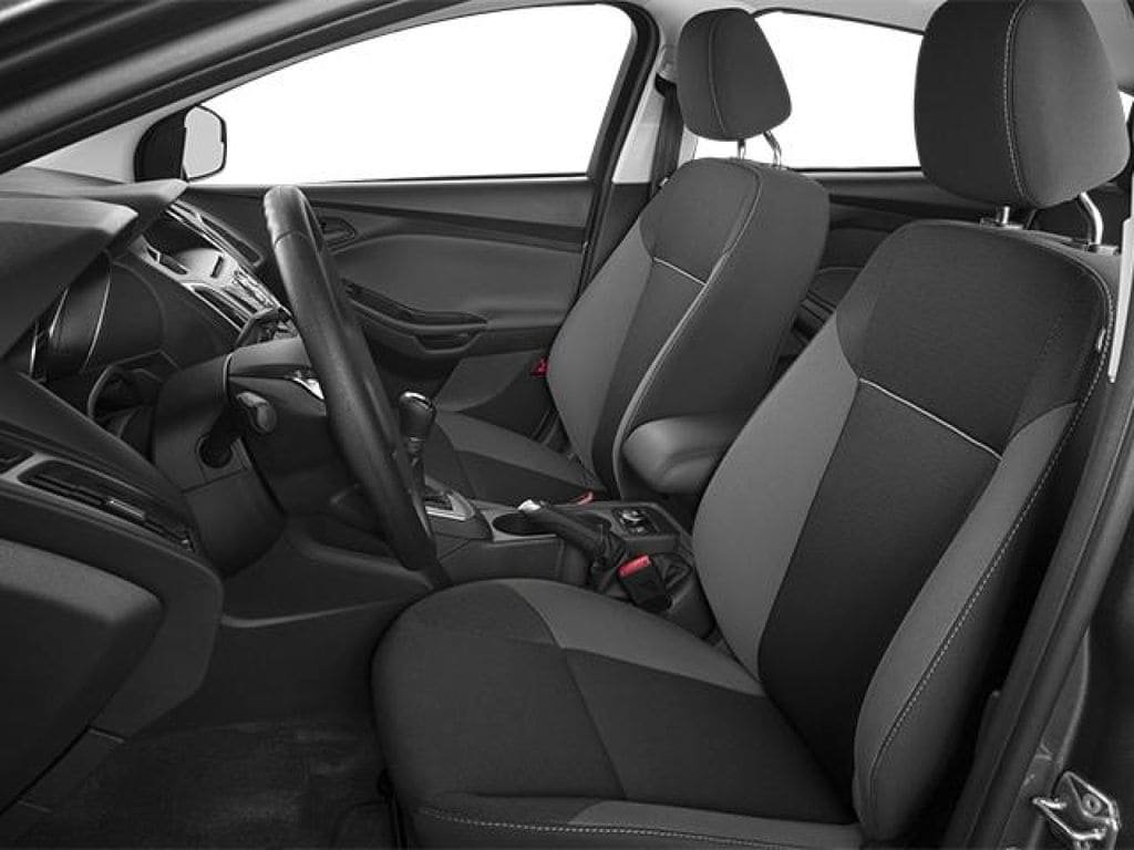 Used 2014 Ford Focus Titanium FWD image 6