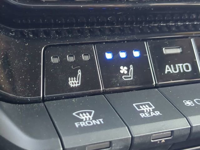 Certified 2024 Toyota Land Cruiser w/ Premium Package AWD/4WD image 23