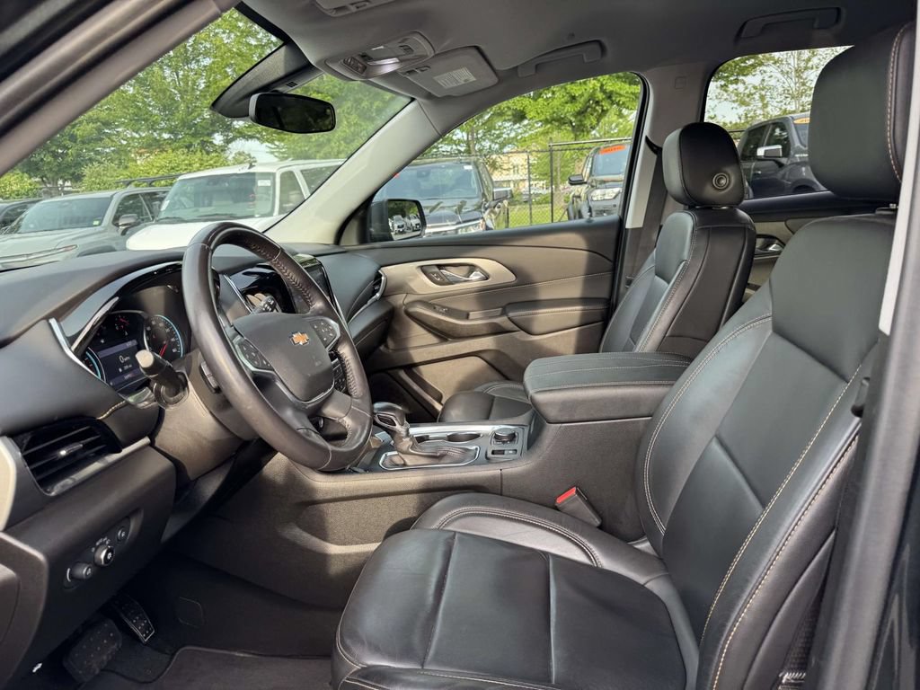 Used 2021 Chevrolet Traverse LT AWD/4WD image 18
