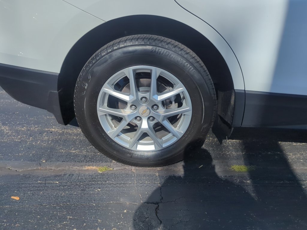 Certified 2024 Chevrolet Equinox LT w/ LPO, Floor Liner Package AWD/4WD image 12