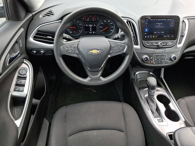 Used 2024 Chevrolet Malibu LT image 11