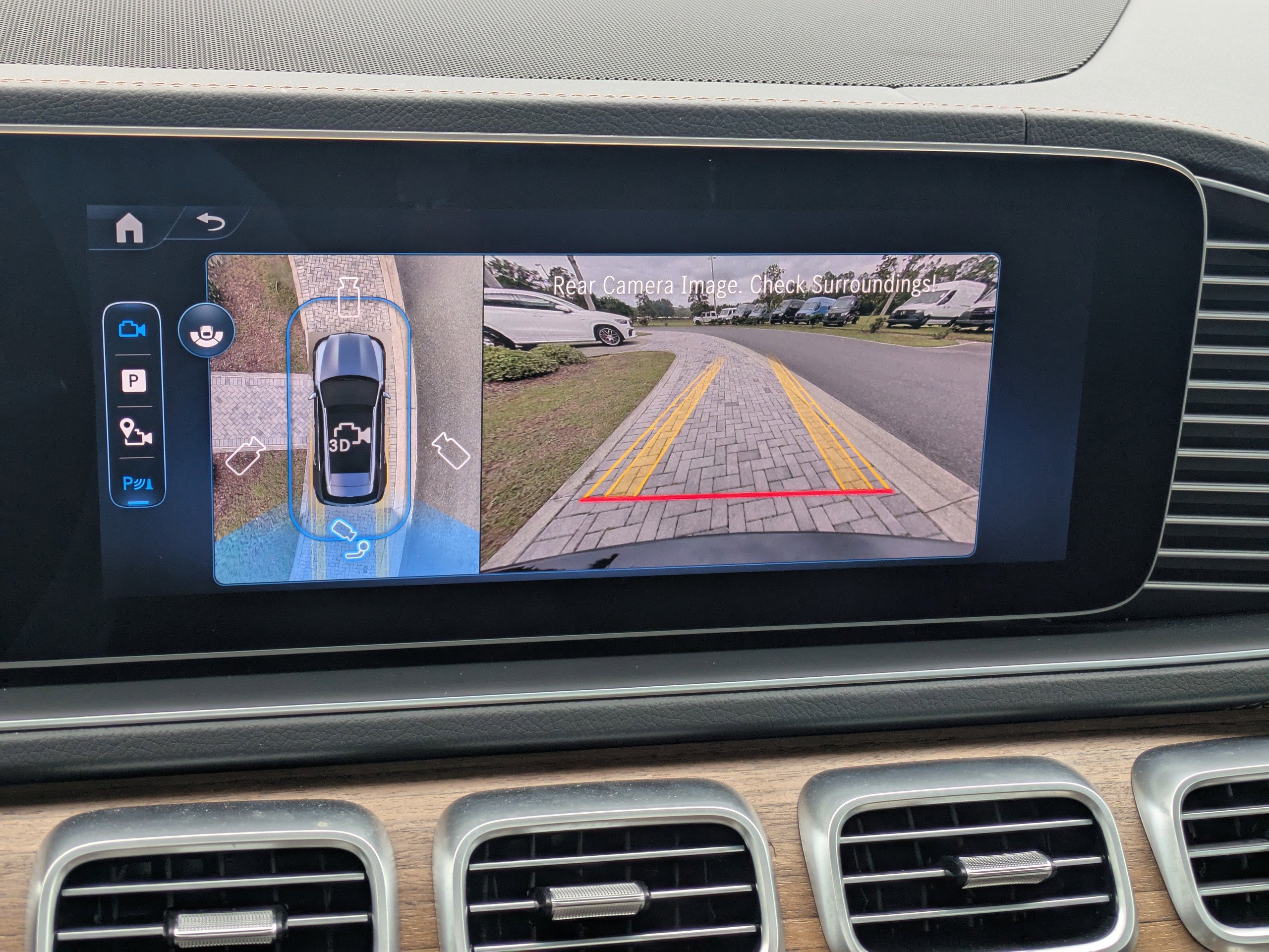 Certified 2025 Mercedes-Benz GLE 450 4MATIC image 23