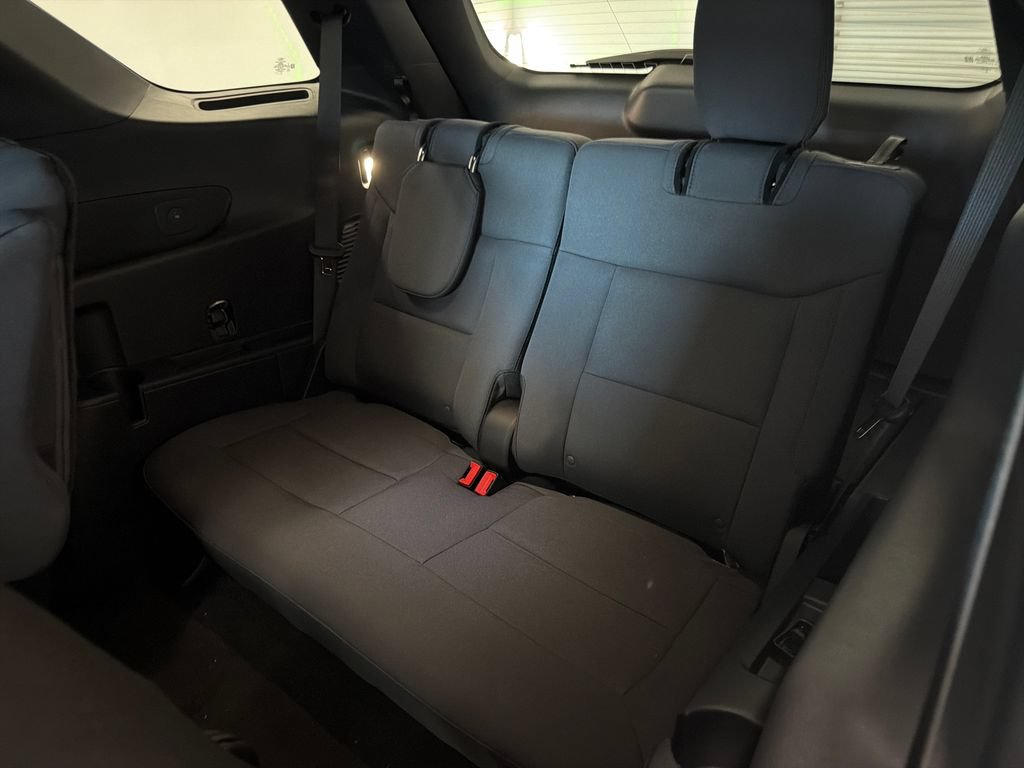 New 2027 Ford Explorer Active RWD image 14