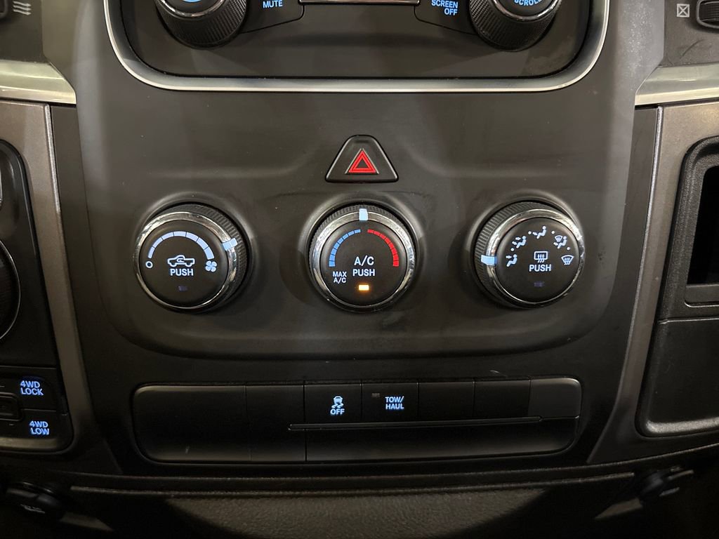 Used 2024 RAM 1500 Classic SLT image 18