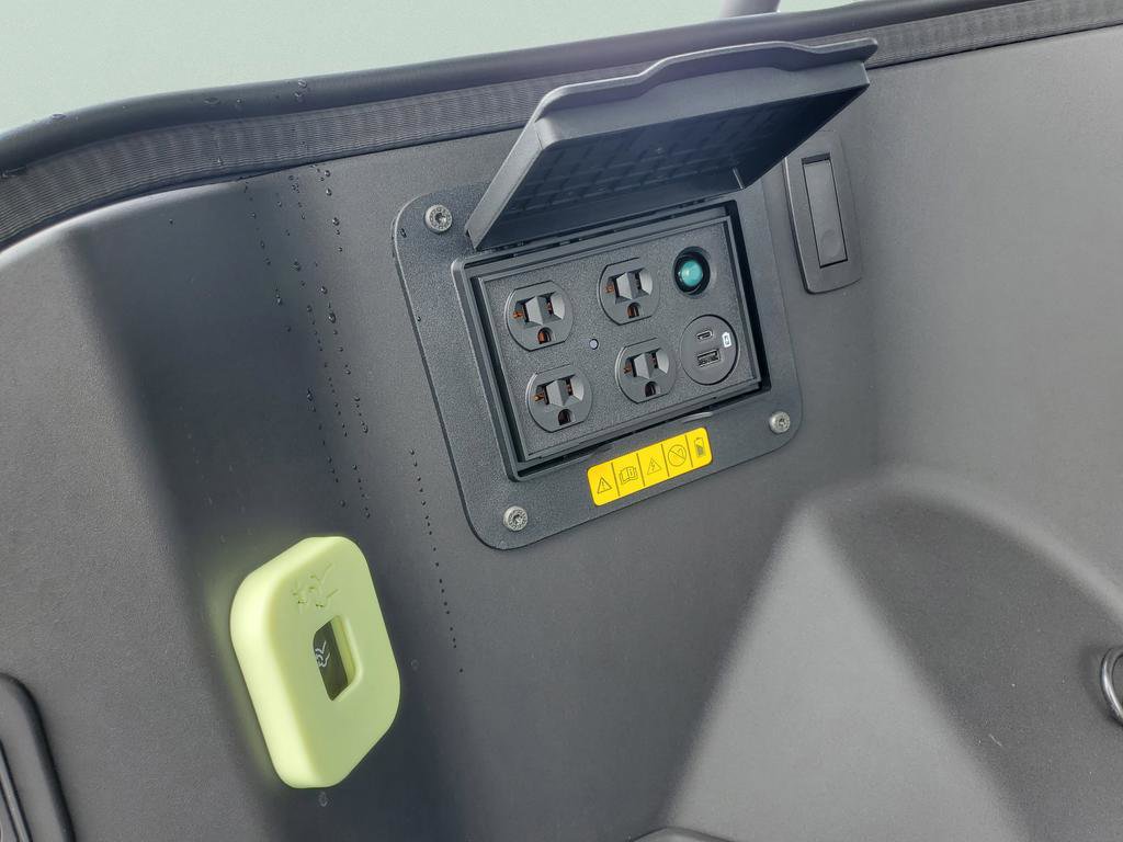 New 2025 Ford F150 Lightning Flash image 16