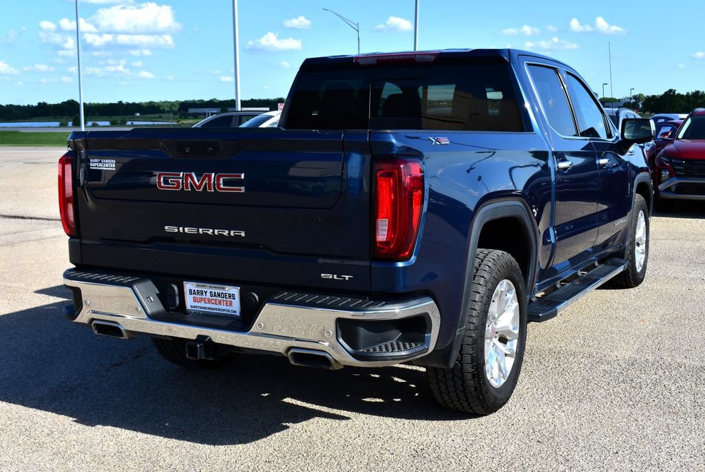 Used 2021 GMC Sierra 1500 SLT AWD/4WD image 3