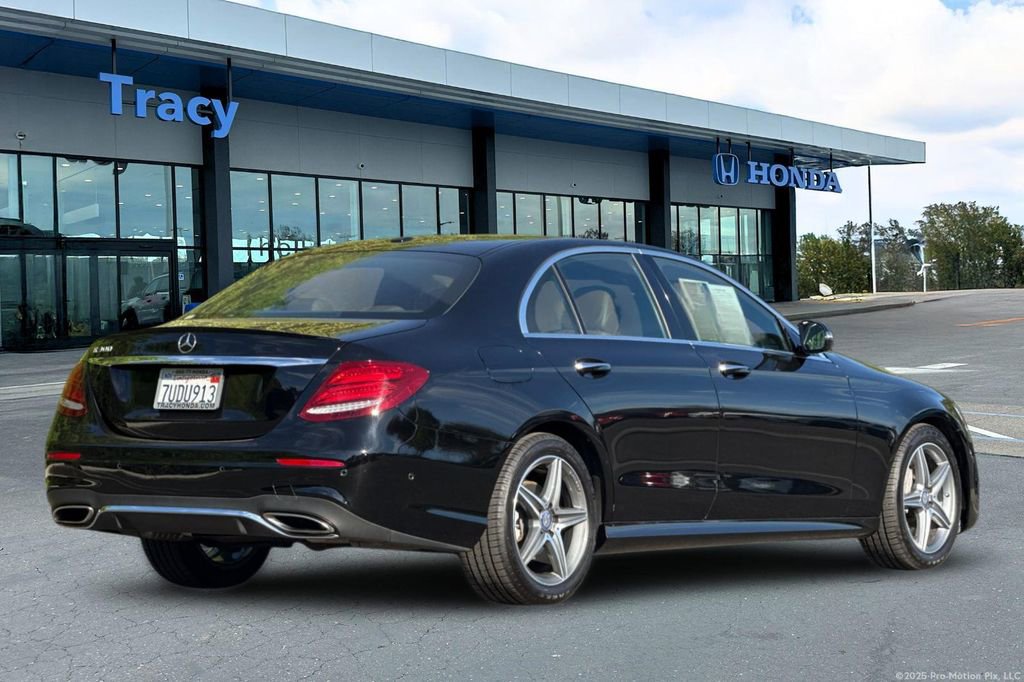 Used 2017 Mercedes-Benz E 300 image 6
