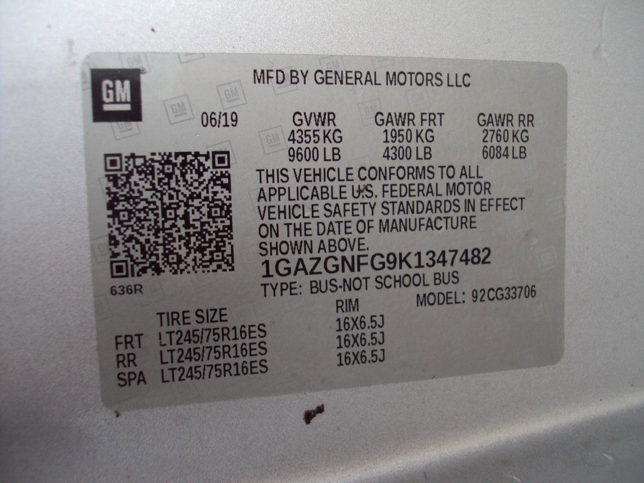 Used 2019 Chevrolet Express 3500 LS RWD image 37