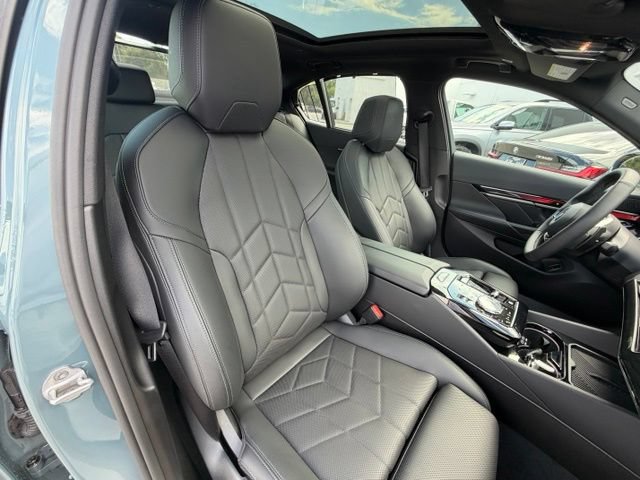 Used 2026 BMW 540i xDrive AWD/4WD image 32