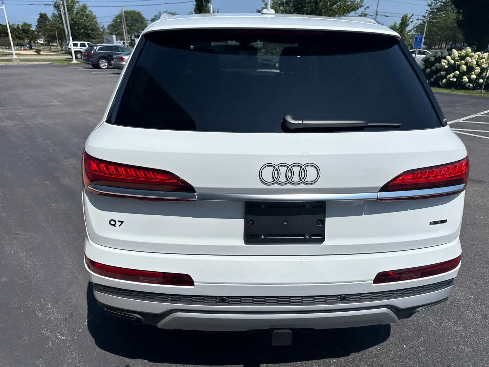 New 2025 Audi Q7 3.0T Premium Plus image 7