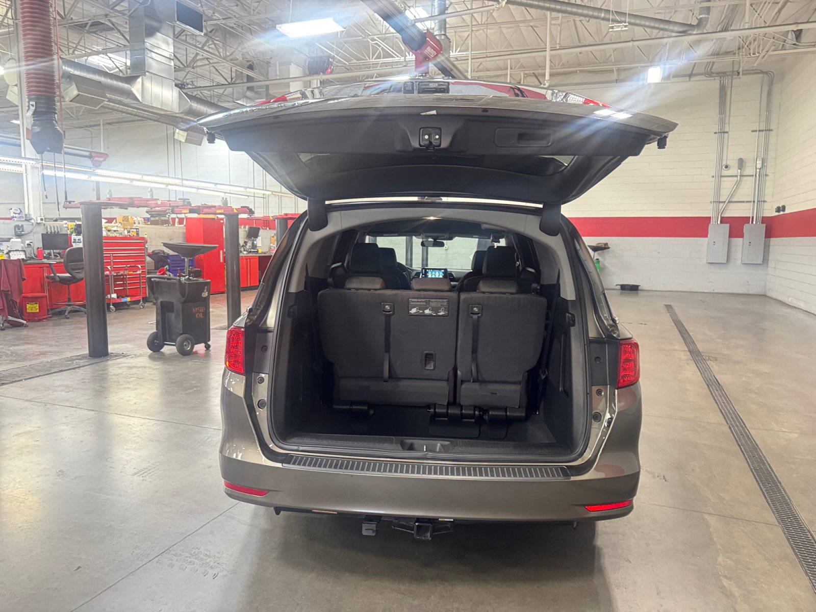 Used 2019 Honda Odyssey EX image 34