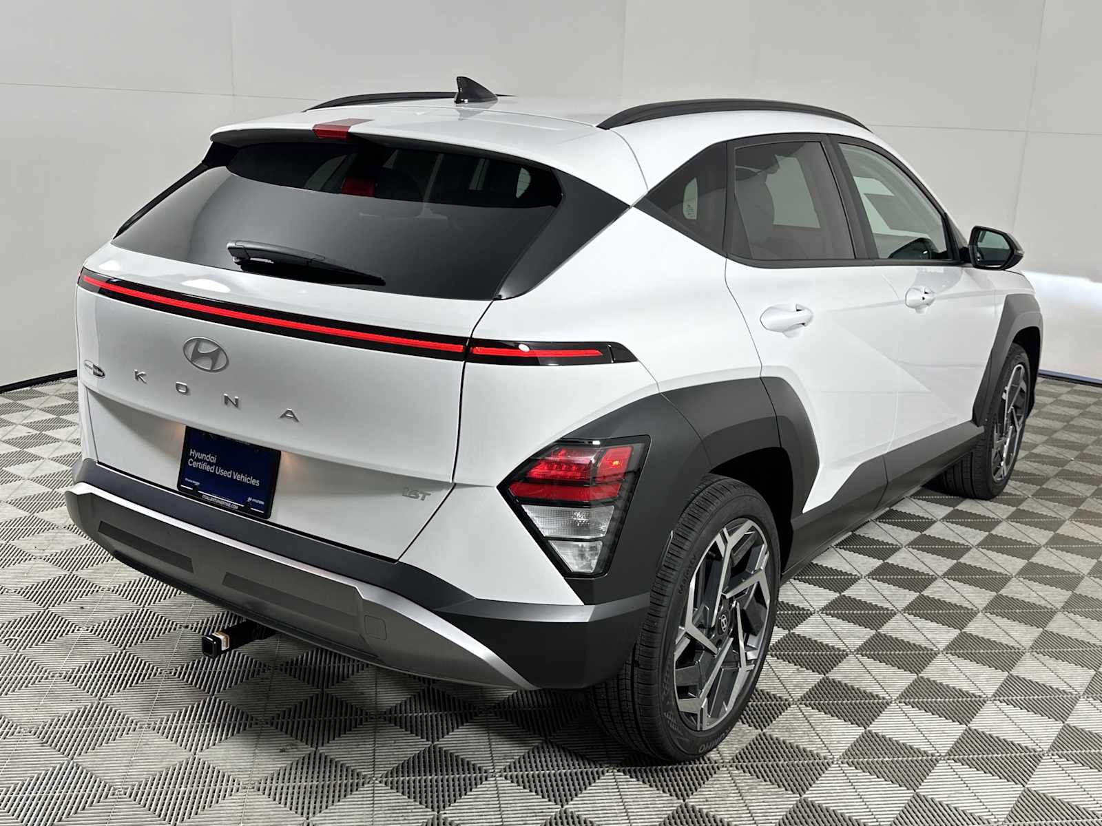 Certified 2026 Hyundai Kona SEL Premium image 8