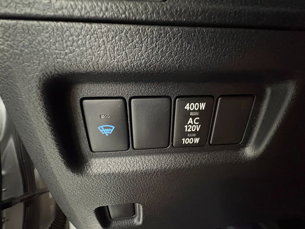 Used 2017 Toyota 4Runner Limited w/ Four Season Floor Mat Package image 34