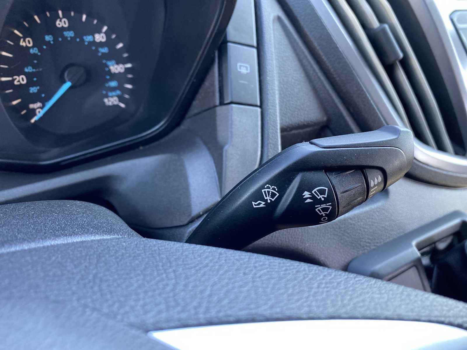 Used 2019 Ford Transit 350 XLT image 20