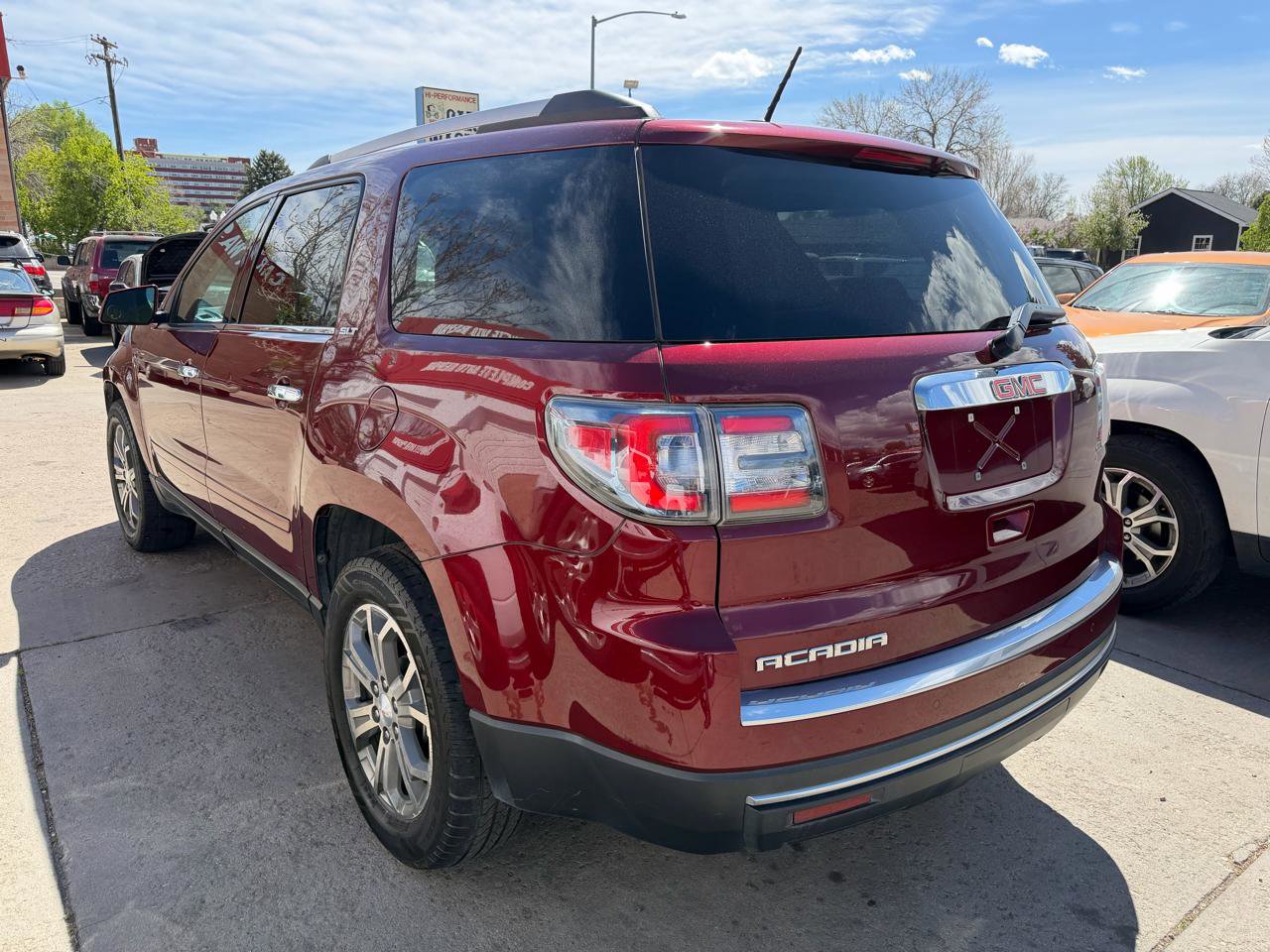 Used 2016 GMC Acadia SLT image 9