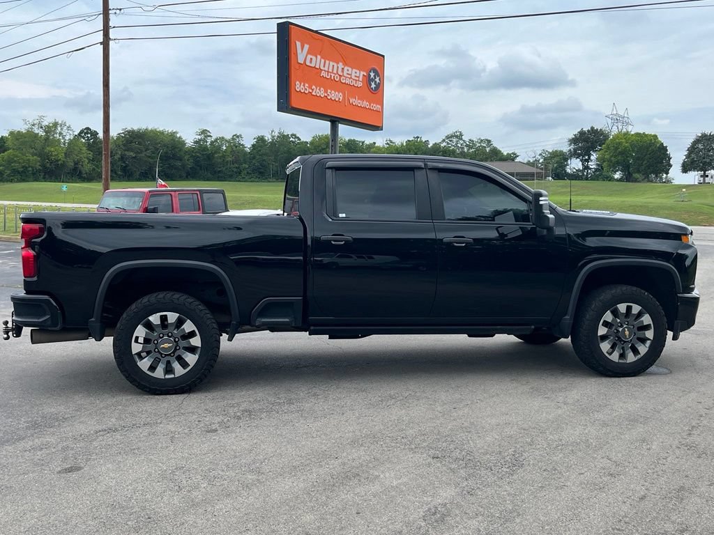 Used 2023 Chevrolet Silverado 2500 Custom w/ Custom Value Package AWD/4WD image 10