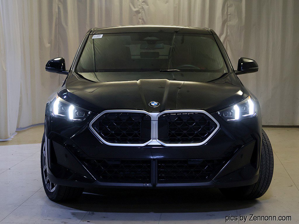 Certified 2025 BMW X2 xDrive28i image 5