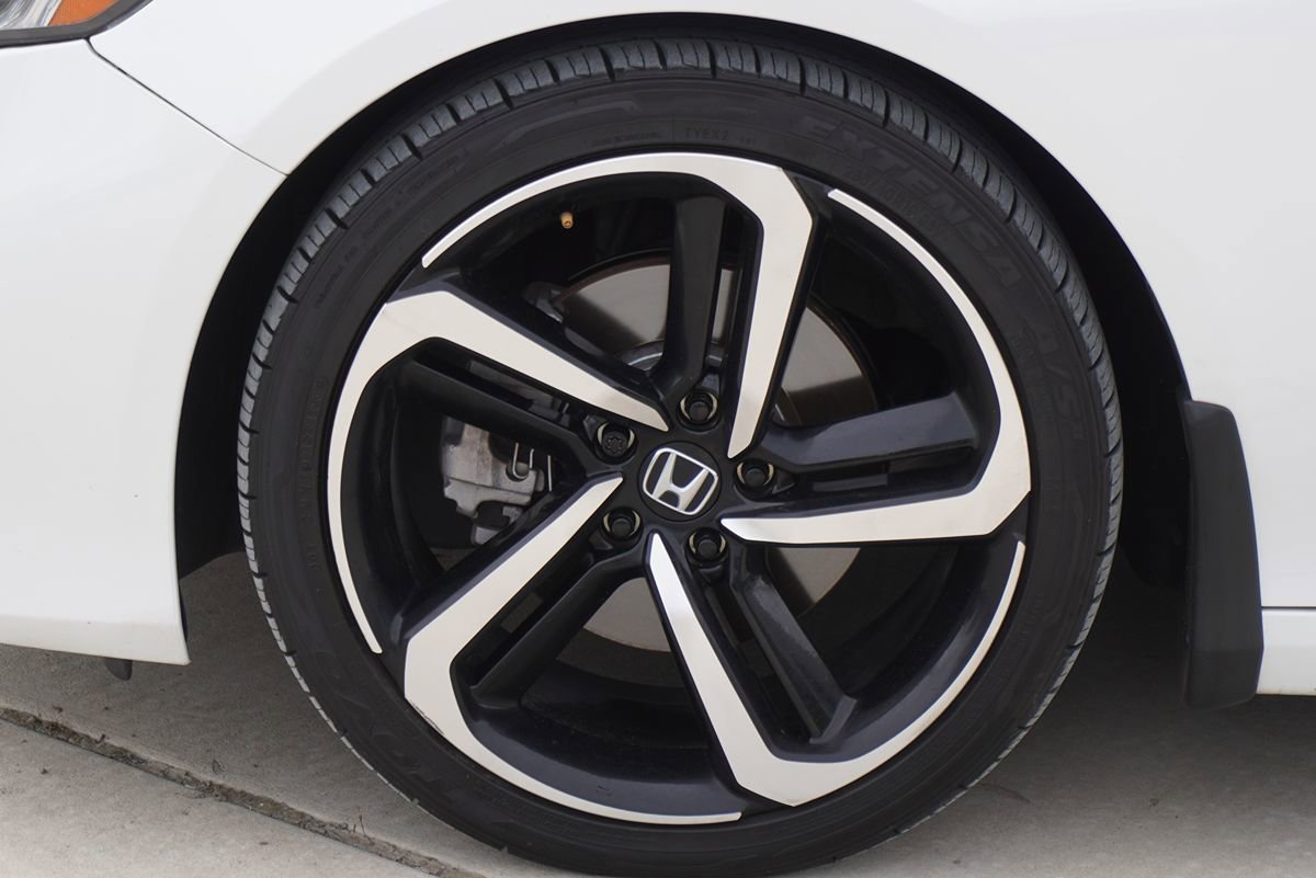 Used 2022 Honda Accord Sport image 4