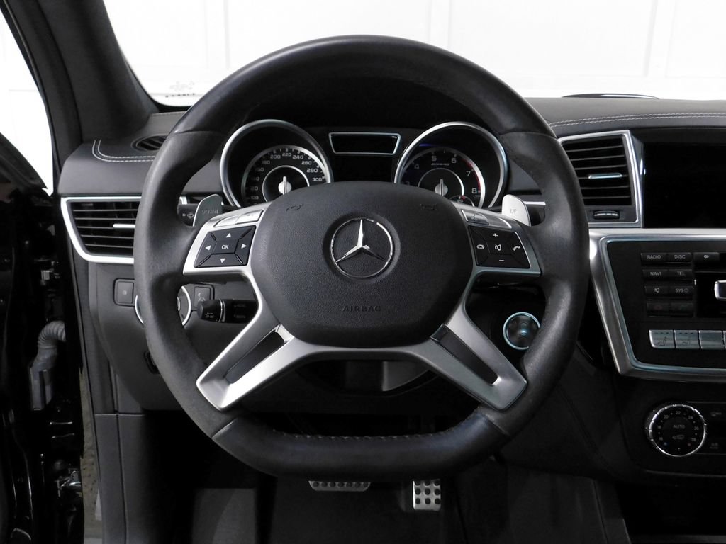 Used 2014 Mercedes-Benz ML 63 AMG 4MATIC image 37