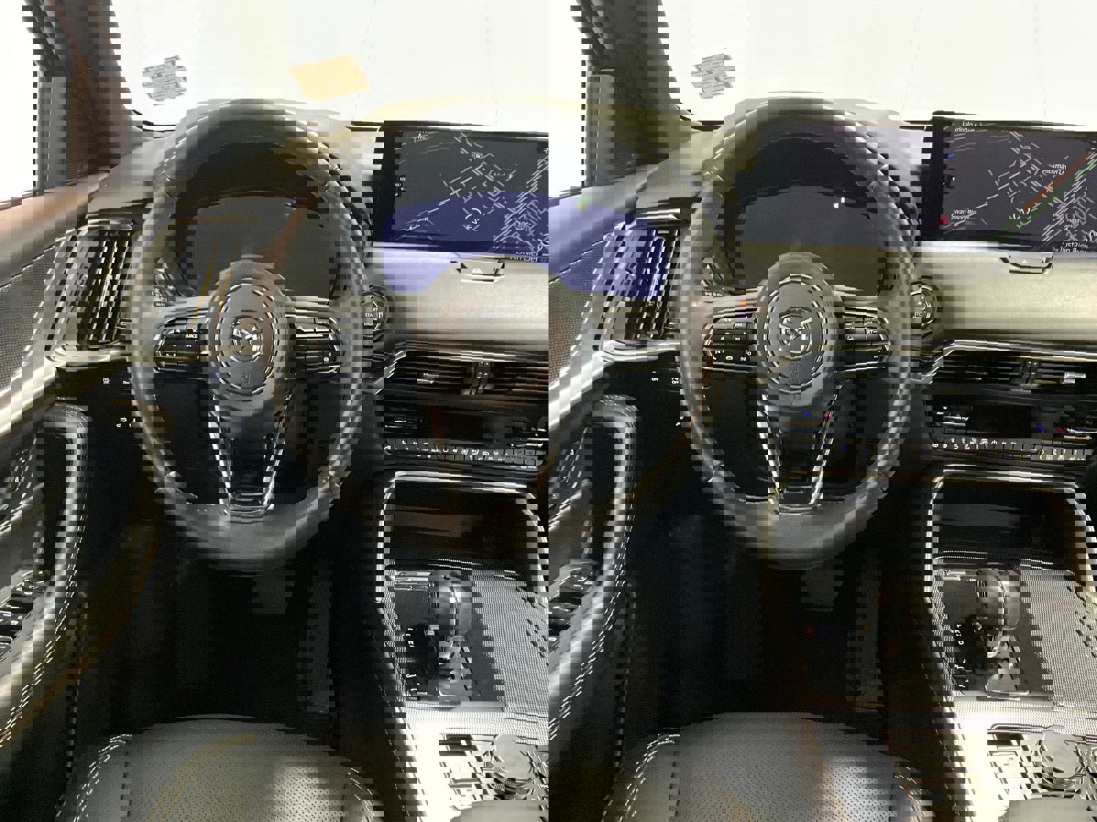 Used 2024 MAZDA CX-90 3.3 Turbo w/ Premium Plus Pkg image 7