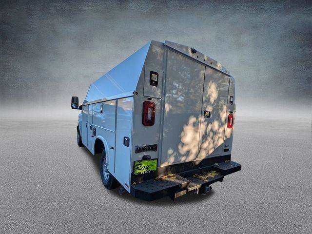 New 2025 Chevrolet Express 3500 w/ Power Convenience Package RWD image 5