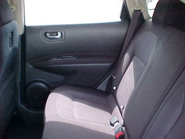 Used 2013 Nissan Rogue AWD image 14