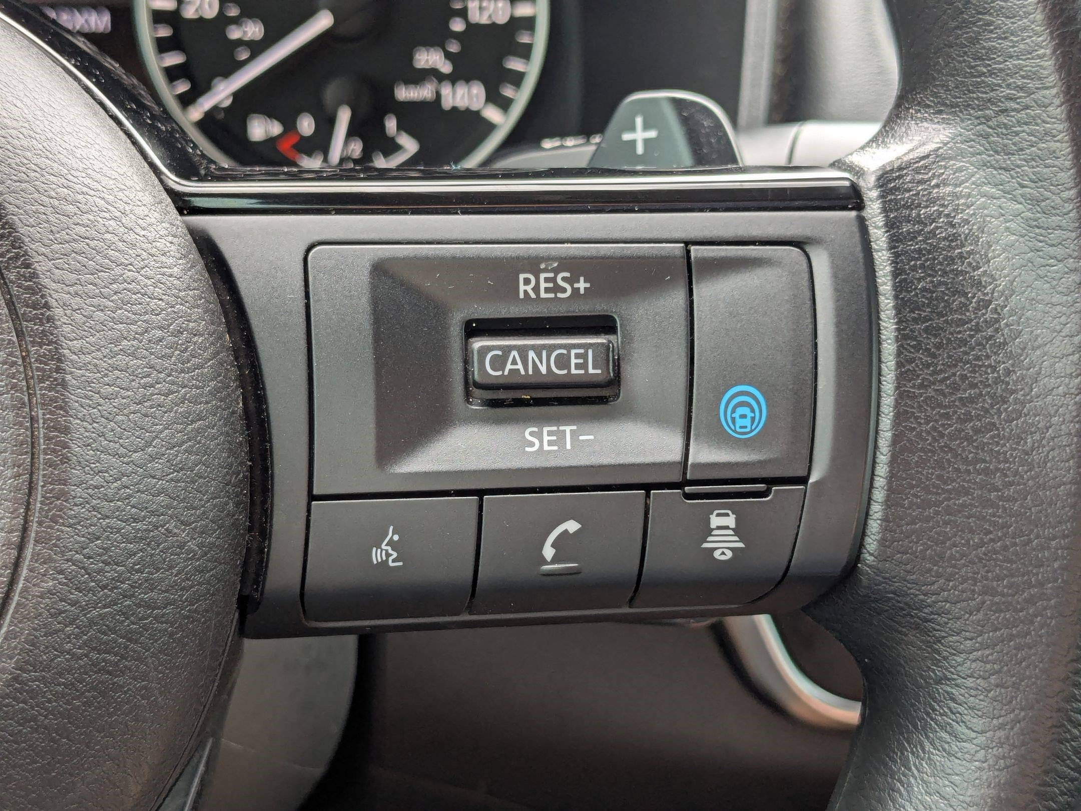 Used 2023 Nissan Rogue SV AWD/4WD image 20