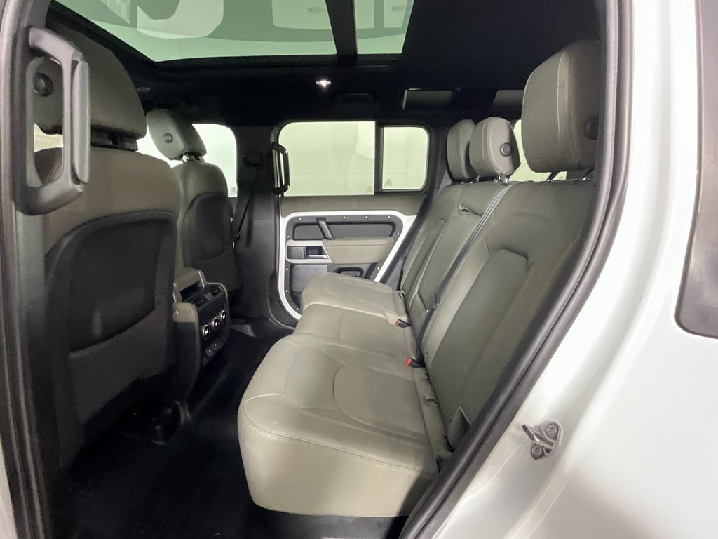 Certified 2024 Land Rover Defender 110 S image 26