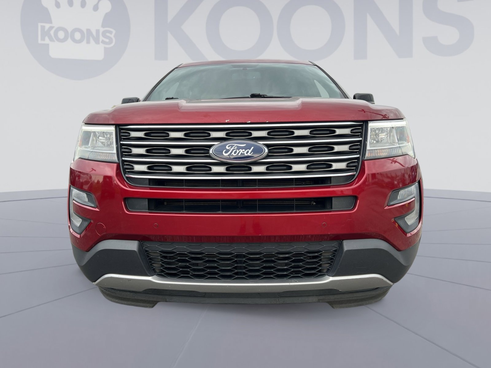 Used 2017 Ford Explorer XLT w/ Equipment Group 202A AWD/4WD image 19