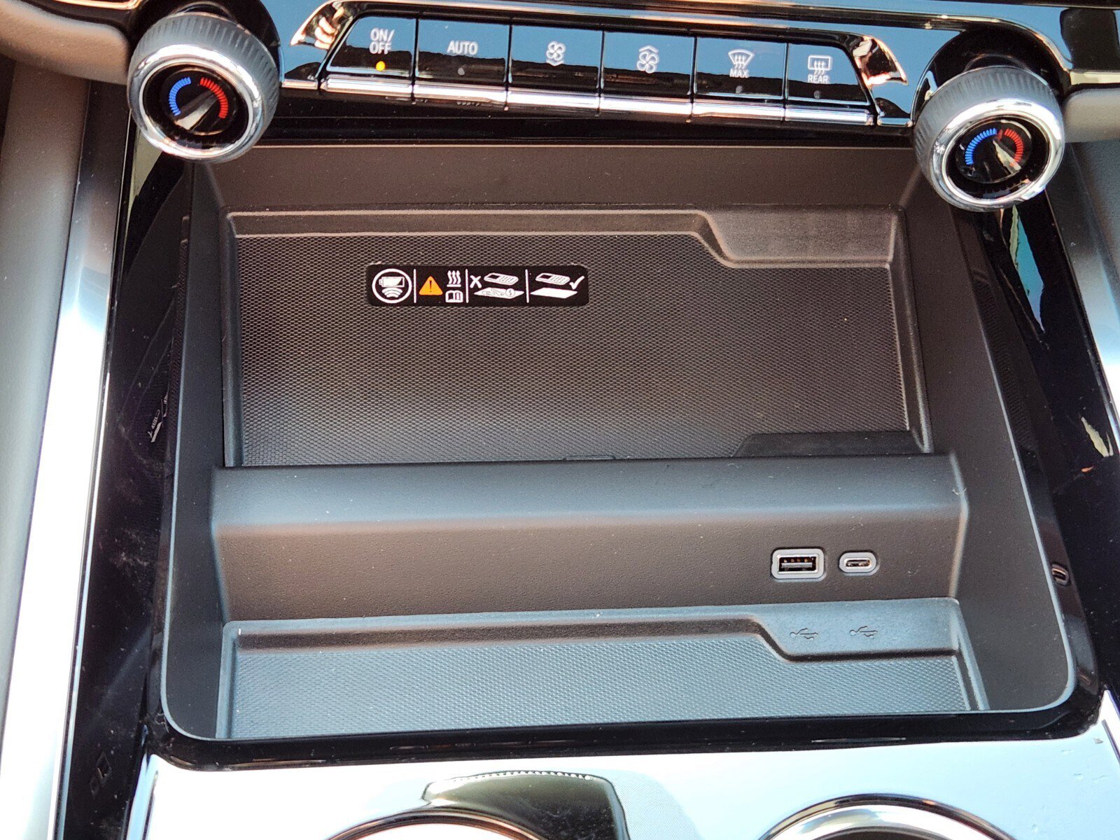 New 2026 Chevrolet Tahoe Premier image 19