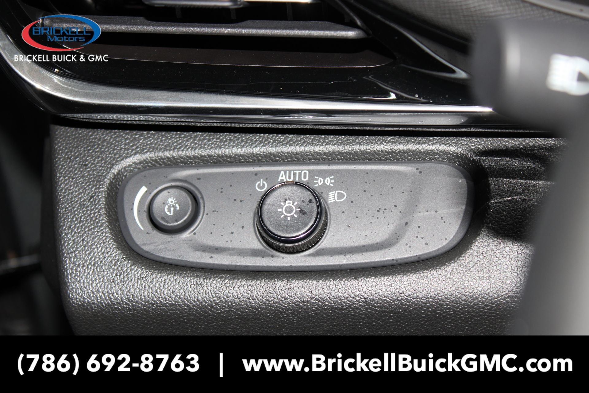 New 2026 Buick Envista Sport Touring w/ Convenience I Package FWD image 27